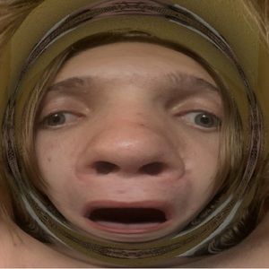 Meet your Posher, Avery